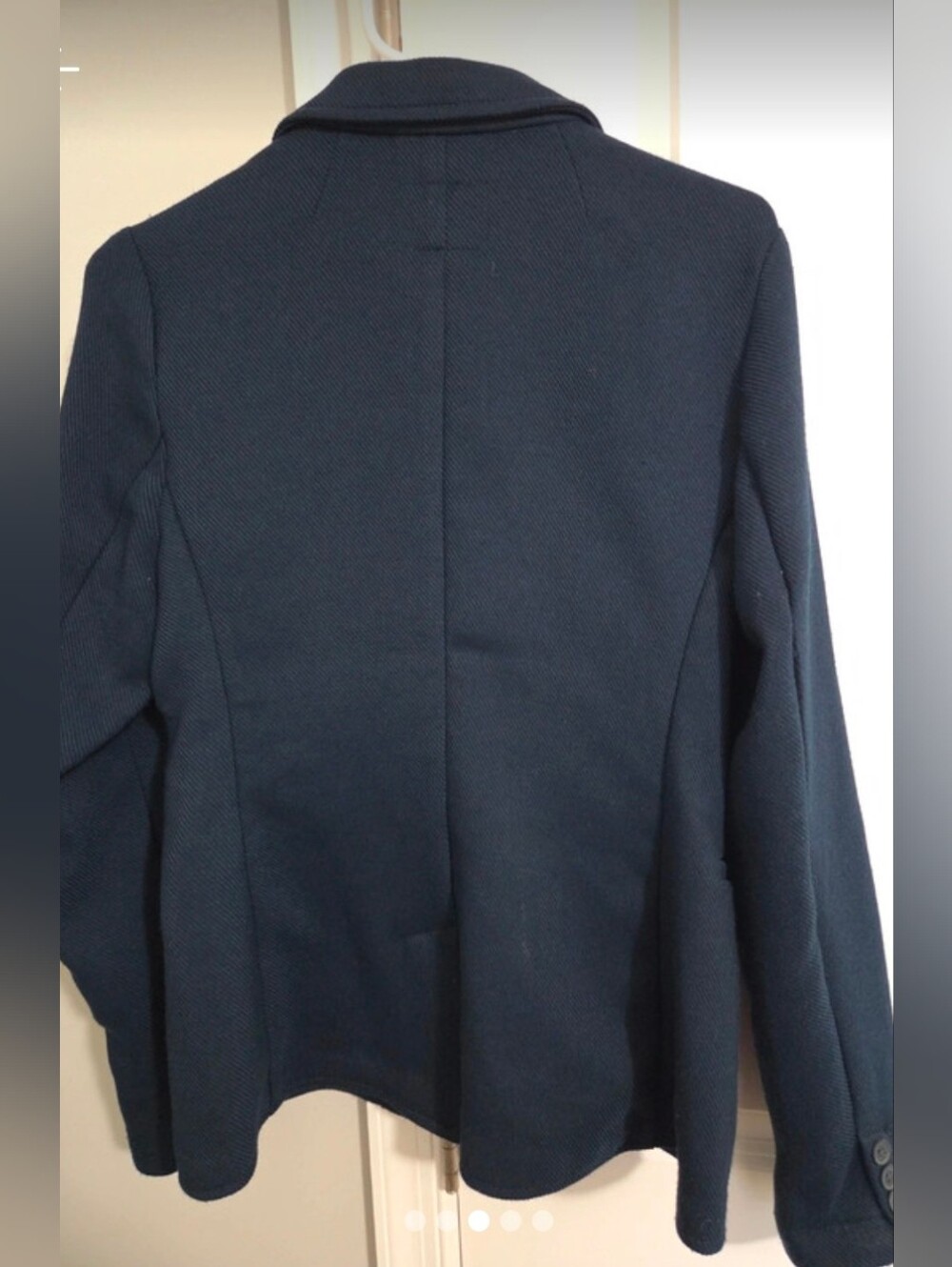 Old Navy Navy Blue BlazerSize Med Euc - Picture 2 of 5